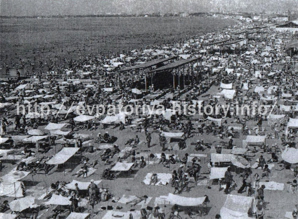 Новый пляж Евпатории в советские времена