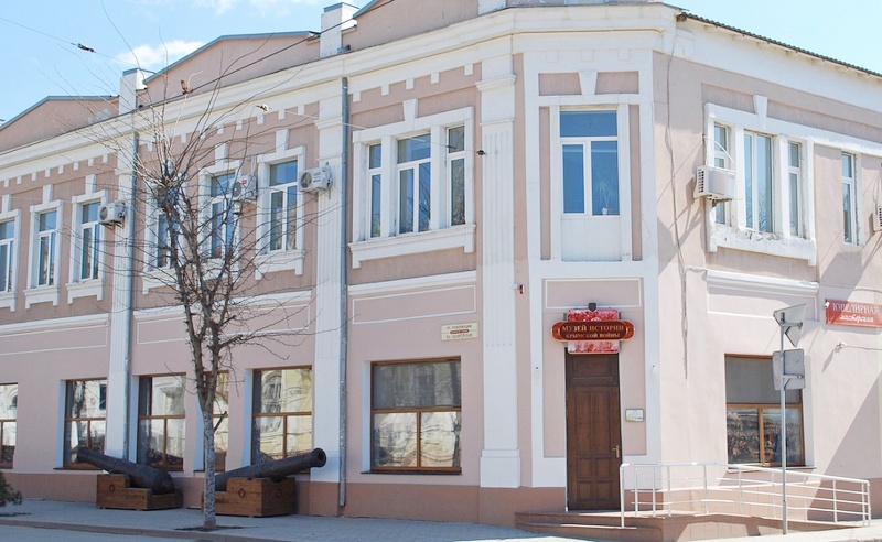 Центральный вход в музей истории Крымской войны