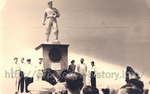 Открытие памятника морякам-десантникам на месте гибели тральщика Т-405 'Взрыватель'