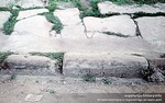 Бордюры напротив бывших турецкий бань из могильных плит с караимского или еврейского кладбища